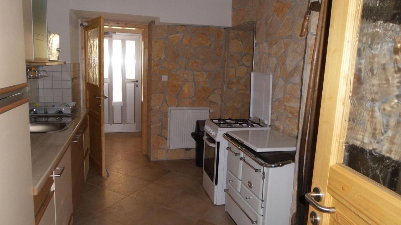 צ'רקנו Apartments Za Grapo מראה חיצוני תמונה
